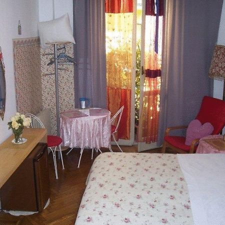 Milan B&B Bagian luar foto